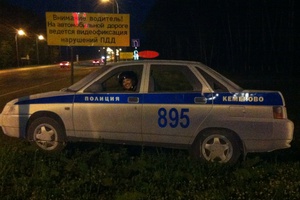 Картонный автомобиль ГИБДД в Кемерово